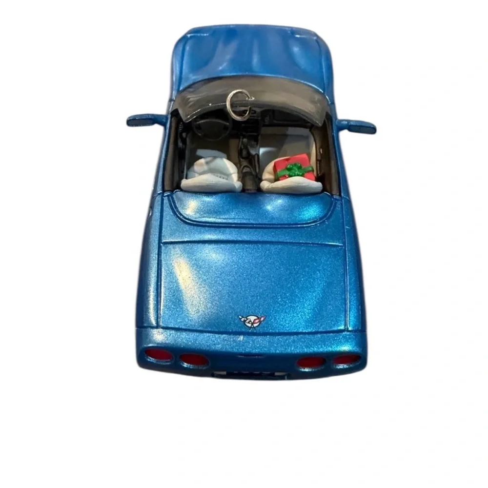 Hallmark Keepsake 1998‎ Corvette Convertible Christmas Ornament – Boxed